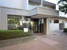 【埼玉県/和光市本町】シーアイハイツ和光　I棟 エントランス