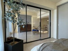 【埼玉県/ふじみ野市うれし野】リズムタワーII 洋室：(奥)リビング