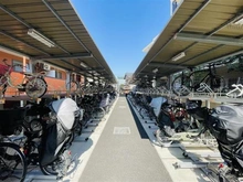 【埼玉県/朝霞市根岸台】ヴェレーナシティ朝霞 駐輪場