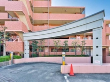 【東京都/板橋区徳丸】ライオンズガーデン東武練馬壱番館 駐車場：入り口