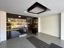 【東京都/板橋区中台】ハイネス上板橋 エントランス
