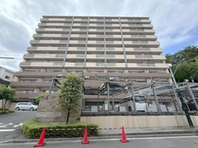 【埼玉県/新座市畑中】ビューアリーナ朝霞台 外観
