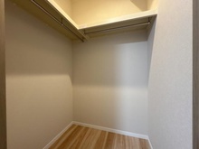 【埼玉県/ふじみ野市鶴ケ岡】フォレストレジデンス 収納