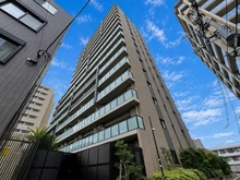 【埼玉県/ふじみ野市うれし野】ファインレジデンスふじみ野 外観：中央のマンション