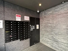 【東京都/板橋区東坂下】ラフィスタ志村坂下 宅配ボックス・メールボックス