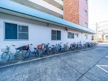 【埼玉県/朝霞市栄町】サングリーン朝霞 駐輪場