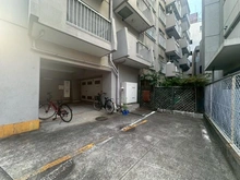 【神奈川県/川崎市中原区新丸子東】ニューハイツ小杉 駐車場