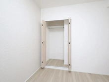【神奈川県/川崎市幸区南加瀬】クレッセント新川崎II 収納
