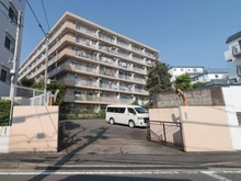 【神奈川県/横浜市港北区大倉山】ライオンズマンション大倉山 外観