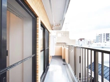 【神奈川県/横浜市神奈川区六角橋】NICアーバンハイム白楽 バルコニー