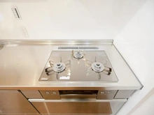 【神奈川県/川崎市中原区宮内】ヒルズ等々力緑地ウエスト キッチン：3口コンロ