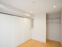 【神奈川県/川崎市中原区宮内】ヒルズ等々力緑地ウエスト 洋室