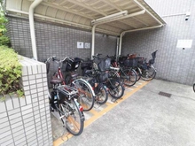 【神奈川県/横浜市南区蒔田町】ワコーレロイヤルヒルズ横浜蒔田 駐輪場