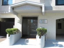 【神奈川県/川崎市中原区下小田中】プラネット元住吉 エントランス