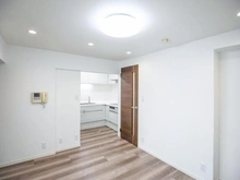 【神奈川県/川崎市中原区下小田中】プラネット元住吉 ダイニングキッチン