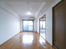 【神奈川県/横浜市中区扇町】センチュリー横浜関内 リビング・ダイニング