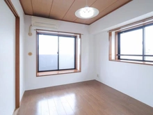 【神奈川県/横浜市中区扇町】センチュリー横浜関内 洋室