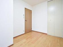 【神奈川県/横浜市鶴見区市場上町】オーベル横浜鶴見  洋室