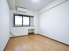 【神奈川県/横浜市鶴見区市場上町】オーベル横浜鶴見  洋室