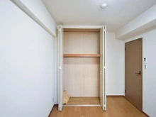 【神奈川県/横浜市鶴見区市場上町】オーベル横浜鶴見  収納