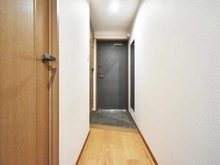 【神奈川県/横浜市鶴見区市場上町】オーベル横浜鶴見  玄関