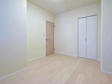 【神奈川県/川崎市高津区久本】ザ・タワー＆パークス田園都市溝の口 洋室