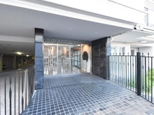 【神奈川県/川崎市高津区久本】ロイヤルシーズン溝の口VIDA エントランス