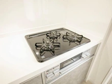 【神奈川県/川崎市中原区上平間】上平間住宅　1号棟 キッチン：三口コンロ