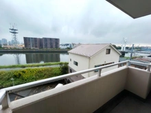 【神奈川県/横浜市鶴見区下末吉】ダイアパレス・アクティブシティ鶴見 バルコニー
