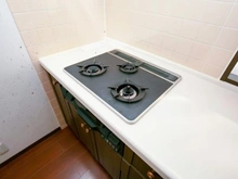 【神奈川県/川崎市宮前区南野川】マイキャッスル鷺沼南 キッチン：3口コンロ