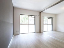 【神奈川県/川崎市幸区古市場】多摩川グリーンハイツ リビング・ダイニング：右：洋室