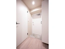 【神奈川県/横浜市港北区新横浜】ビッグヴァン新横浜 玄関