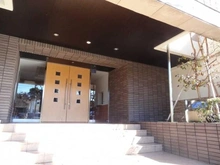 【神奈川県/川崎市高津区下作延】フォルスコート多摩川久地 エントランス