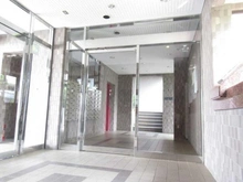 【東京都/日野市南平】ロイヤルシャトー高幡不動 エントランス