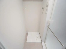 【神奈川県/横浜市港北区師岡町】ライオンズマンション大倉山第10 洗濯機置場