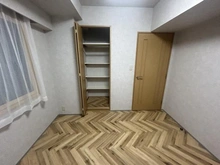 【神奈川県/川崎市中原区上小田中】クレッセント武蔵新城イースト 洋室