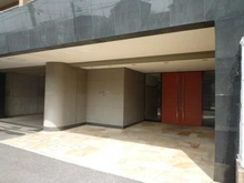 【神奈川県/川崎市中原区市ノ坪】ラヴィドール元住吉 エントランス