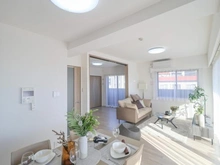 【神奈川県/川崎市中原区市ノ坪】ラヴィドール元住吉 リビング・ダイニング