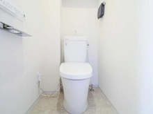 【神奈川県/川崎市中原区市ノ坪】ラヴィドール元住吉 トイレ