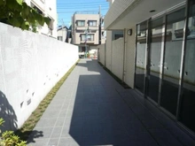 【東京都/世田谷区世田谷】アルファステイツ世田谷一丁目 敷地内