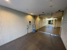 【神奈川県/横浜市港北区新吉田東】サンマンション・アトレ港北綱島 エントランス