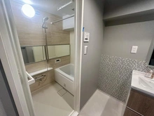 【神奈川県/川崎市中原区新丸子東】マイキャッスル新丸子 洗面室