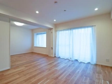 【神奈川県/横浜市緑区十日市場町】プラハ十日市場 LDK