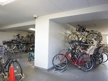 【神奈川県/川崎市高津区北見方】ヴィルクレール二子多摩川 駐輪場