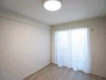 【神奈川県/川崎市中原区下新城】クレッセント武蔵新城 洋室