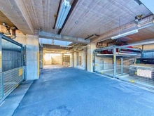 【神奈川県/横浜市青葉区荏田北】ドレッセ荏田北フォーネ 駐車場