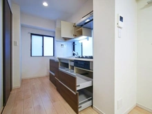 【東京都/世田谷区鎌田】グリュックT玉川 キッチン