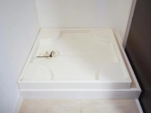 【東京都/世田谷区鎌田】グリュックT玉川 洗面所：洗濯機置場