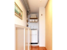 【東京都/目黒区平町】ドルフ都立大 パントリー兼ランドリー