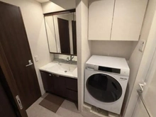 【神奈川県/横浜市神奈川区青木町】セルアージュ横濱カレイド 洗面所